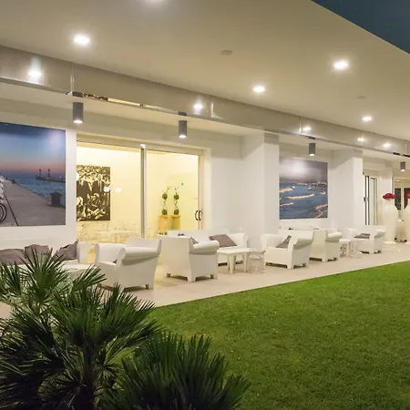 Perla Hotel 4*