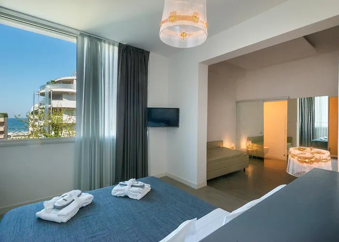 Perla Hotel 4*