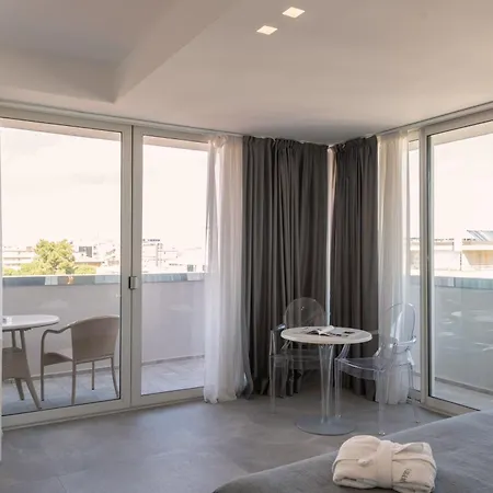 Perla Hotel 4*