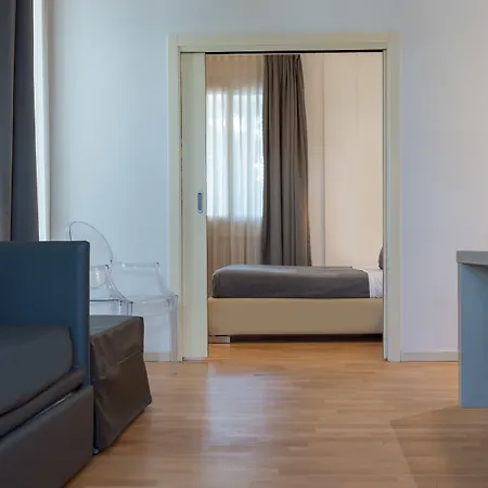 Perla Μιλάνο Μαριτίμα