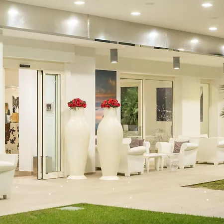 Ξενοδοχείο Perla