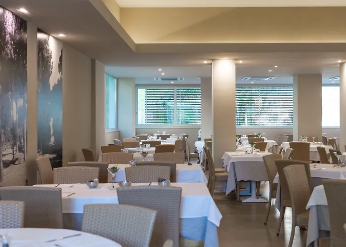 Perla 4* Milano Marittima